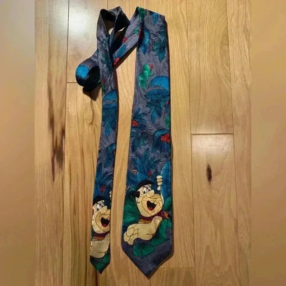 The Flintstones Fred Hanna Barbera Neck Tie 1993 100%  Silk Made in Italy​